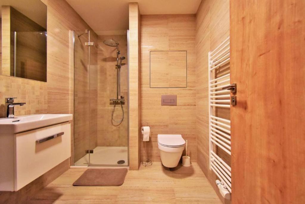 Moderni Apartman Horni Marsov - By Alka Exteriör bild